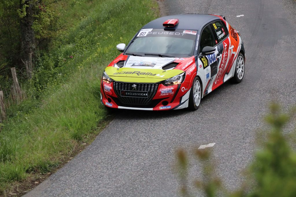 Jacob Madsen og Line Nedergaard var hurtigt i Rally4-klassen på syv af de tolv hastighedsprøver i Rallye Rhône Charbonnières
(Foto: Lulu Rallye)